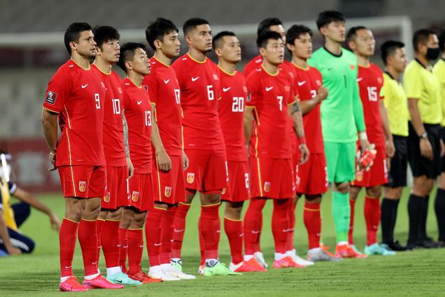 17岁少年赵松源闪耀阿森纳，或成中国足球未来之星？